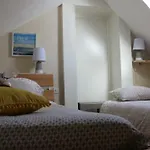 Les Parides